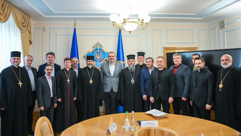 Відбулася зустріч Секретаря РНБО з представниками Ради Церков