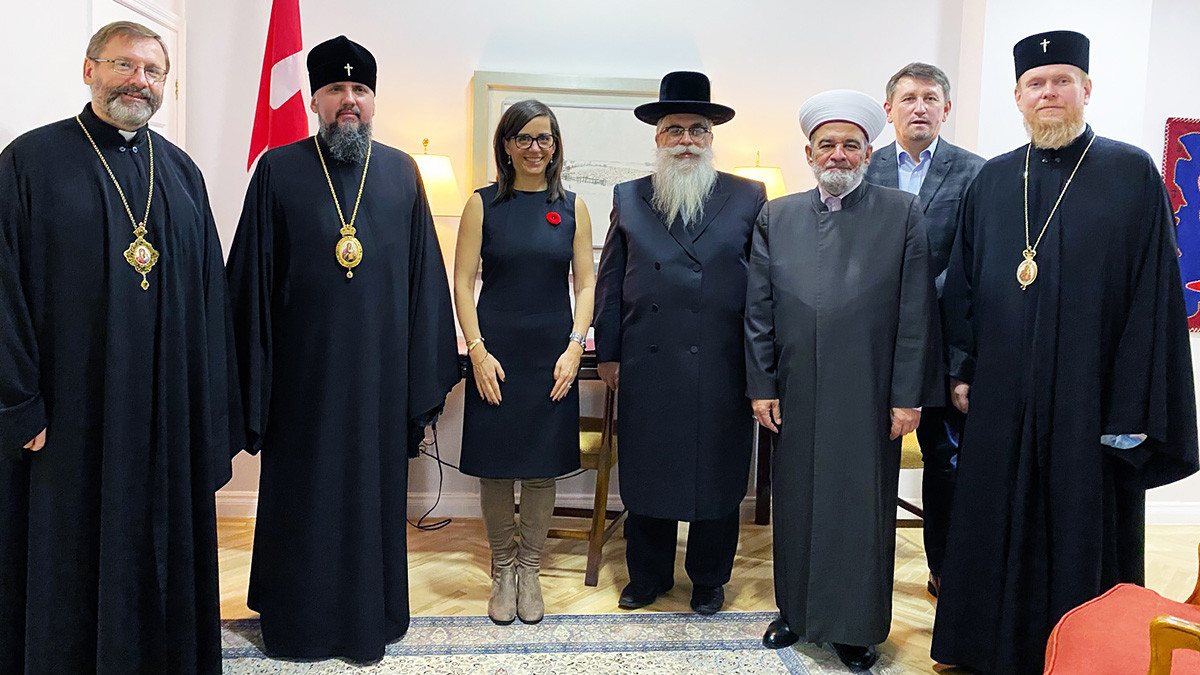 Посол Канади обговорила з релігійними діячами України розвиток взаємодії